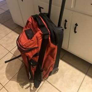 Patagonia Wheeled Travel Luggage Bag Carry on 25"x15"x15" GUC